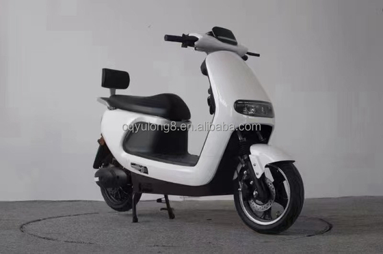 Goedkope 72V 20AH 1200w 1500w 2000w CKD elektrische motorfiets met pedalen schijfrem