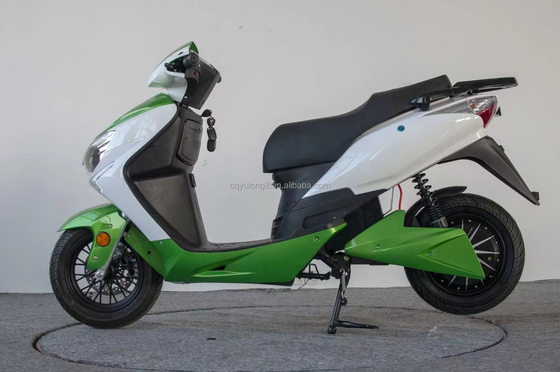 LCD-scherm 2000w waterdicht afneembare batterij scooter Volwassenen elektrische auto met 2 zitplaatsen