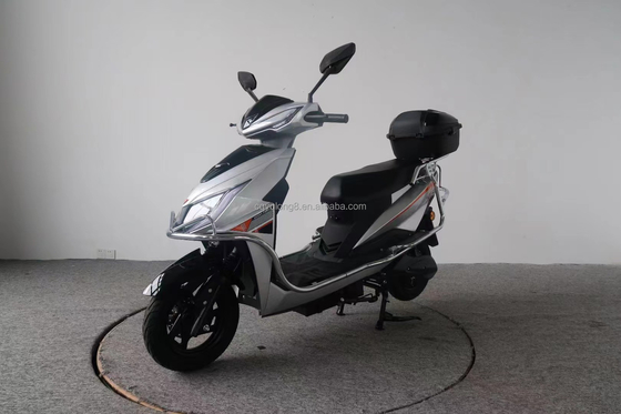 3.0-10 band 1500W 48V 60V elektrische scooter voor volwassenen betaalbaar en aanpasbaar