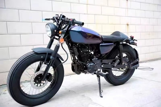 Retro elektrische motorfietsen voor straatrijden 10 inch band 6-8 uur laadtijd