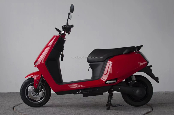 Krachtige elektrische motorfiets voor volwassenen.